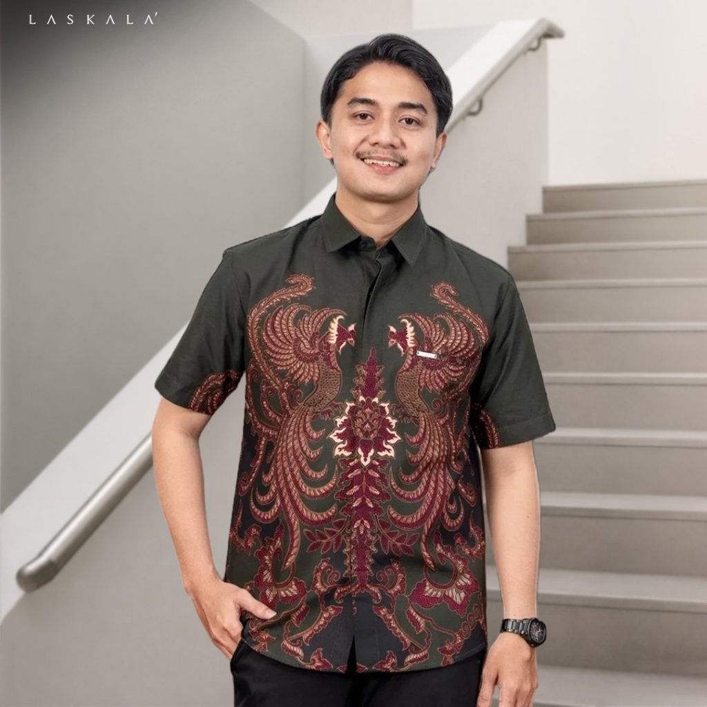 Laskala Batik Premium Reswara Kemeja Batik Pria Slimfit Lengan Pendek