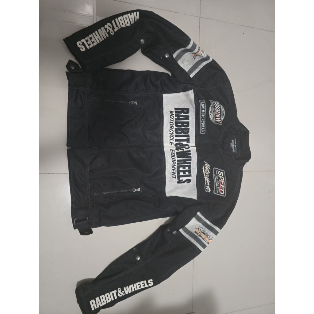 Jaket Rabbit and Wheels Black Combo XXL