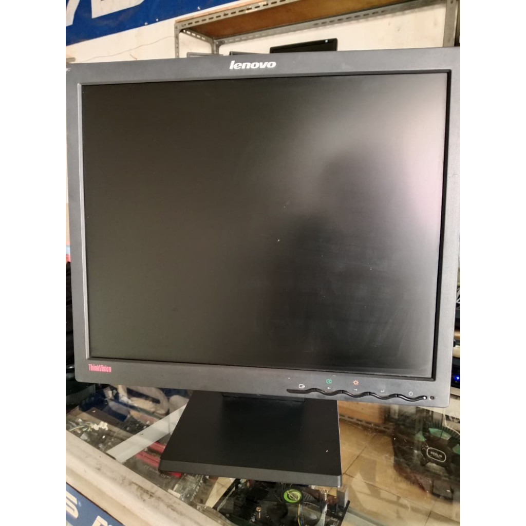 Monitor Komputer LCD Lenovo Thinkvision 17 Inch Kotak