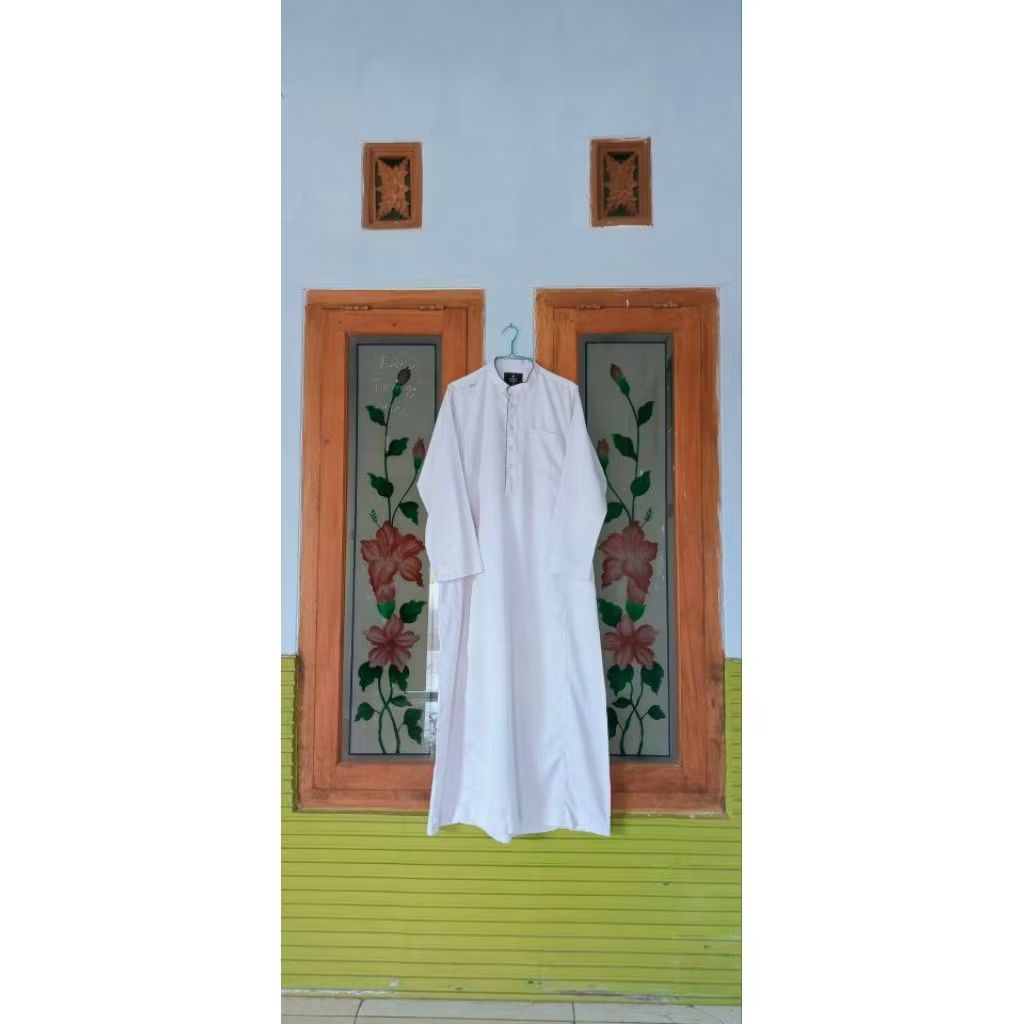 GAMIS PRIA PUTIH PL BRAND ABIYU