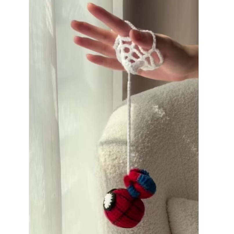 crochet spiderman| spiderman keychain| boneka rajut spiderman|gantungan spiderman