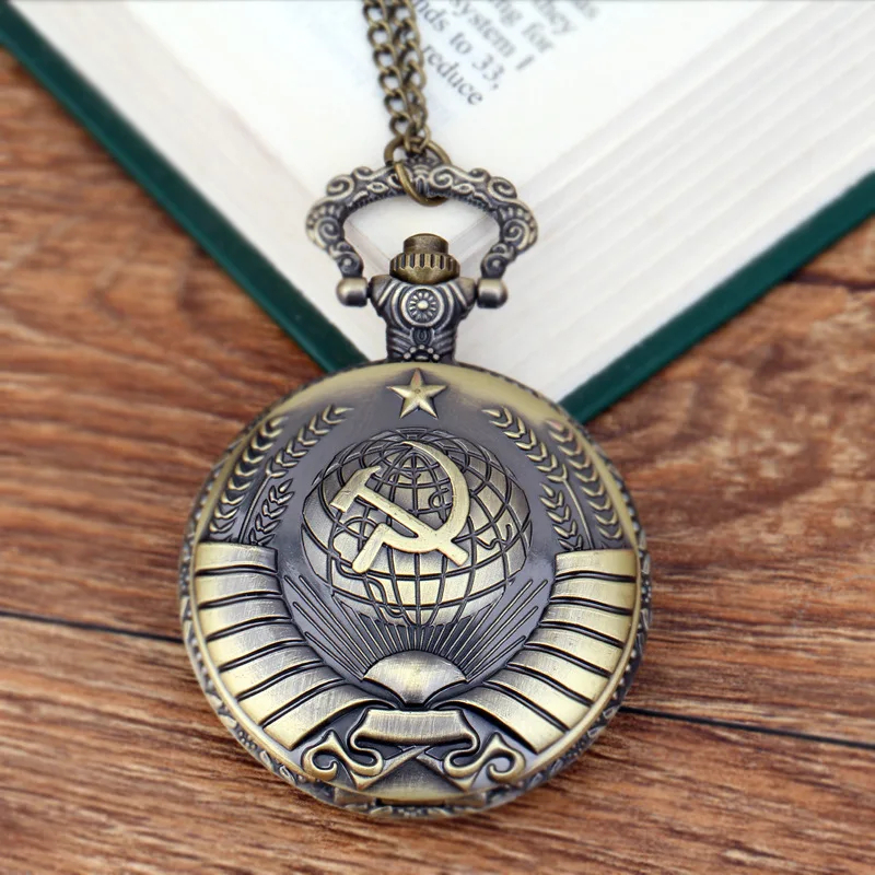 Vintage USSR Soviet Badges Sickle Hammer Pocket Watch Necklace Bronze Pendant Chain Clock Fashion Em