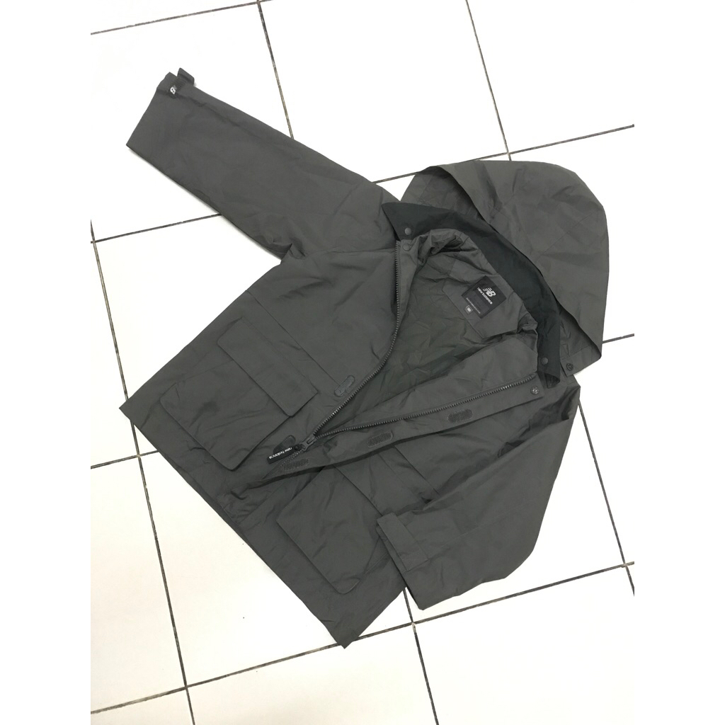 "PRELOVE" Jacket Anak Outdoor Merk NB Original