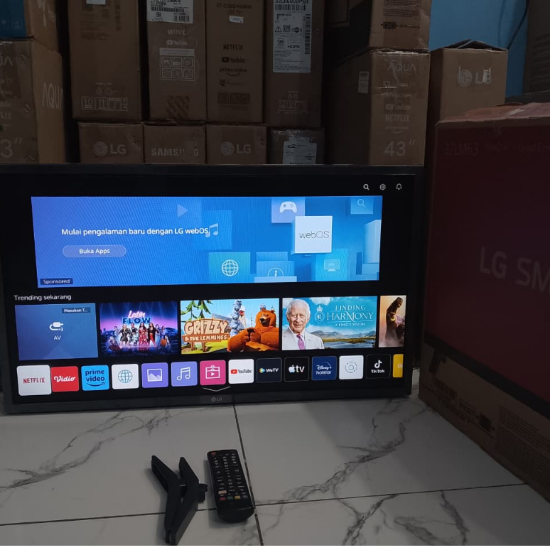 JUAL MURAH SMART TV LED LG 32 INC NETFLIX YOUTUBE SUDAH DIGITAL KONDISI BEKAS MASIH SEGEL (293L)