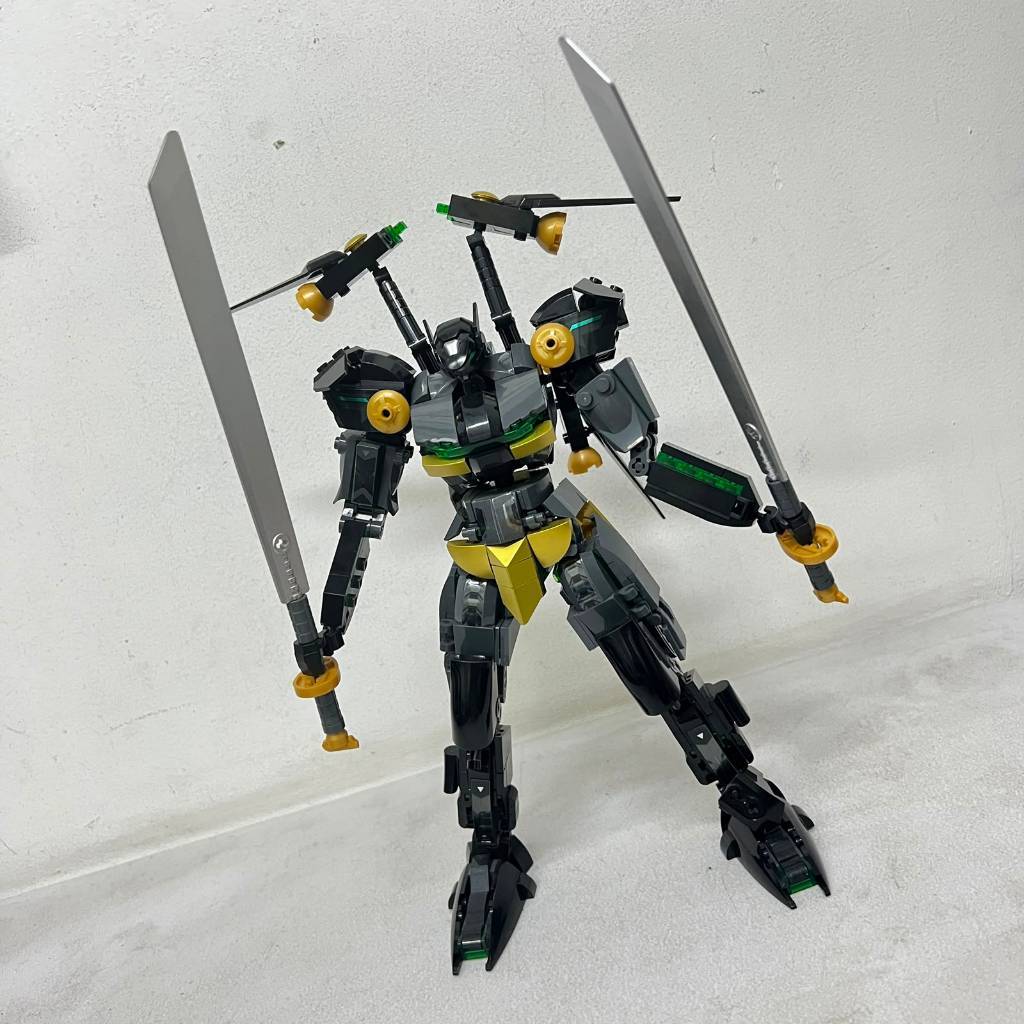 Sluban Bricks Warrior Robot Black Batman Mecha