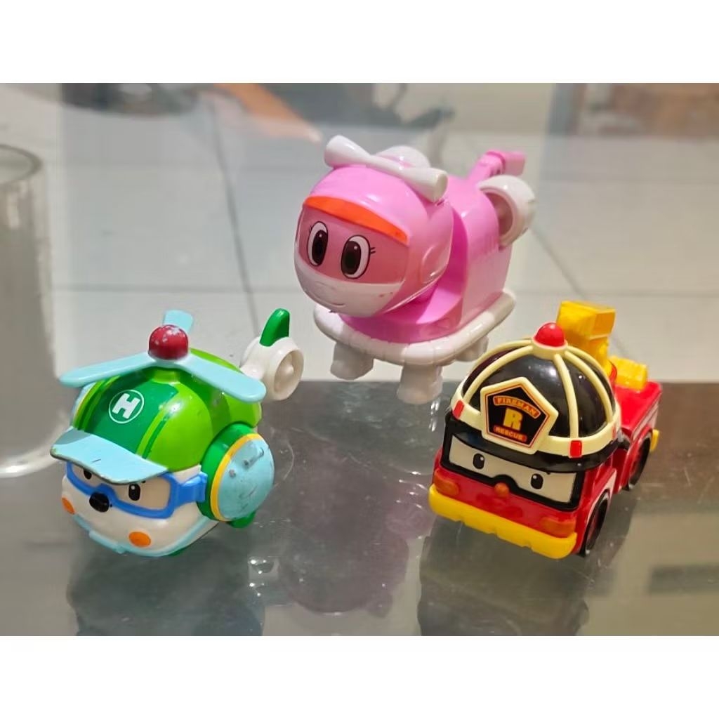 2 Figure Robocar Poli ORI Silverlit dan 1 Gogodino no brand Preloved