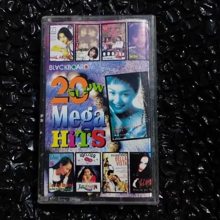 Kaset 20 Slow Mega Hits (Bagus) / Nike Ardilla, Lavenia Andre Hehanusa dll