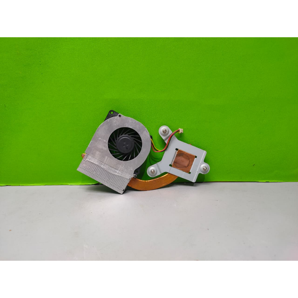 ET32 HSF-FUJ-1 HEATSINK FAN PROCESSOR LAPTOP FUJITSU LIFEBOOK A574