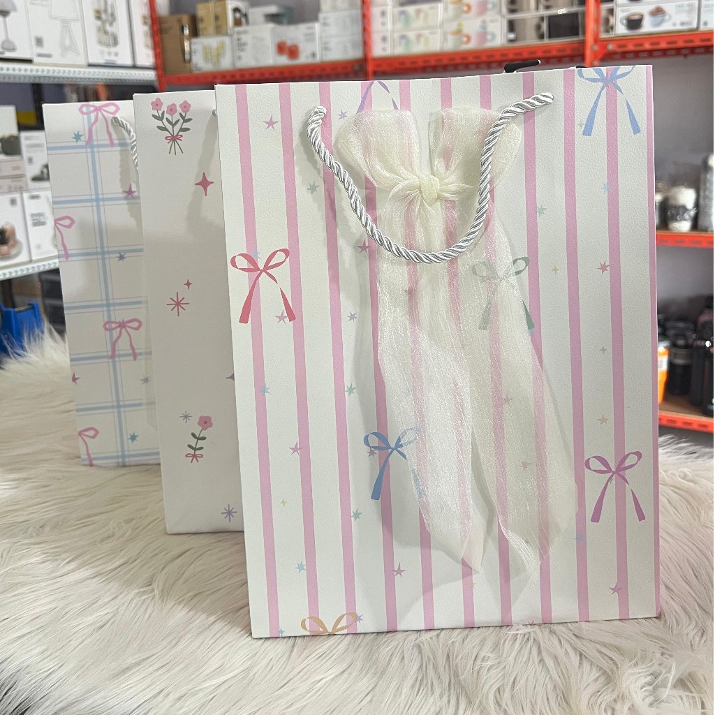 PAPERBAG PITA CANTIK // PAPERBAG HADIAH // PAPERBAG KADO DAN GIFT // PAPERBAG