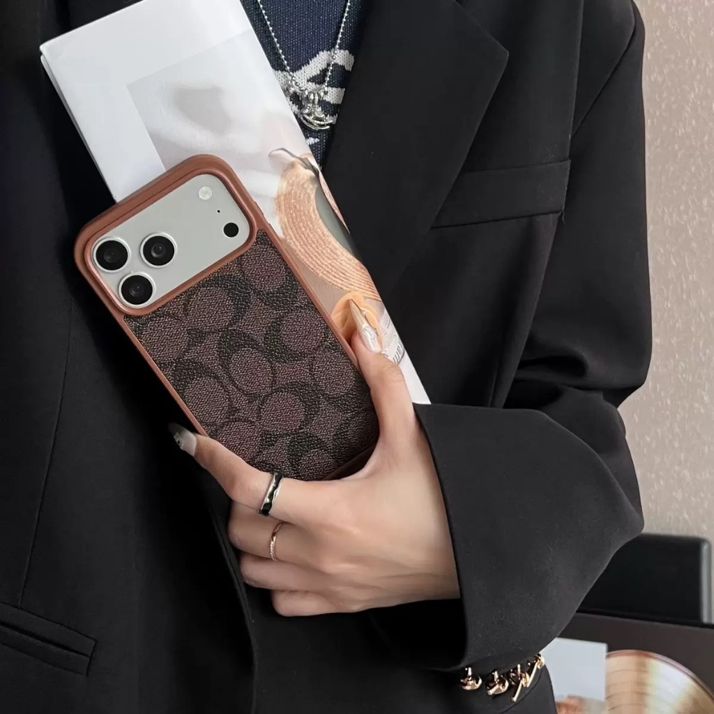 Pixpods Hardcase Coach 02 | Case Iphone 13 | 14 Pro Max | 15 Pro Max | iPhone 16 Pro Max | iPhone 17