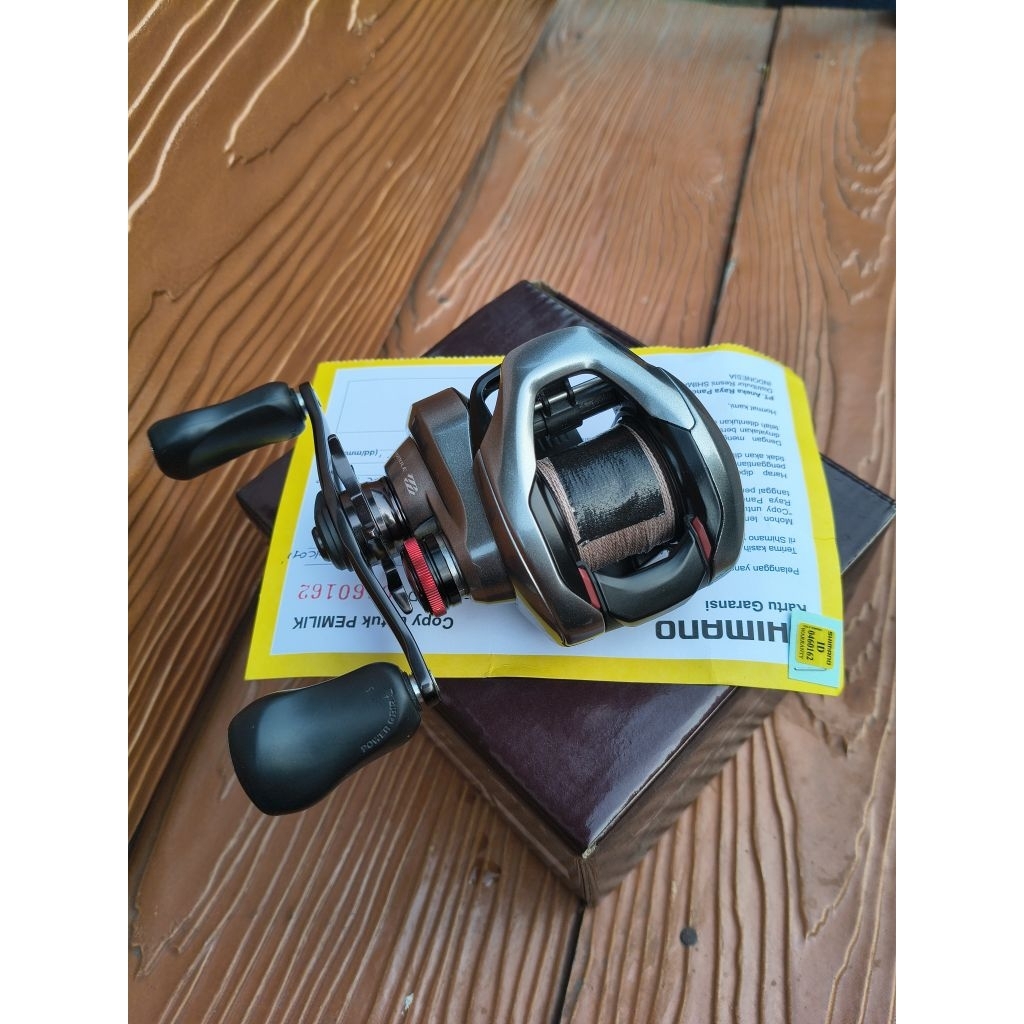 Reel Baitcasting Shimano scorpion DC 151XG