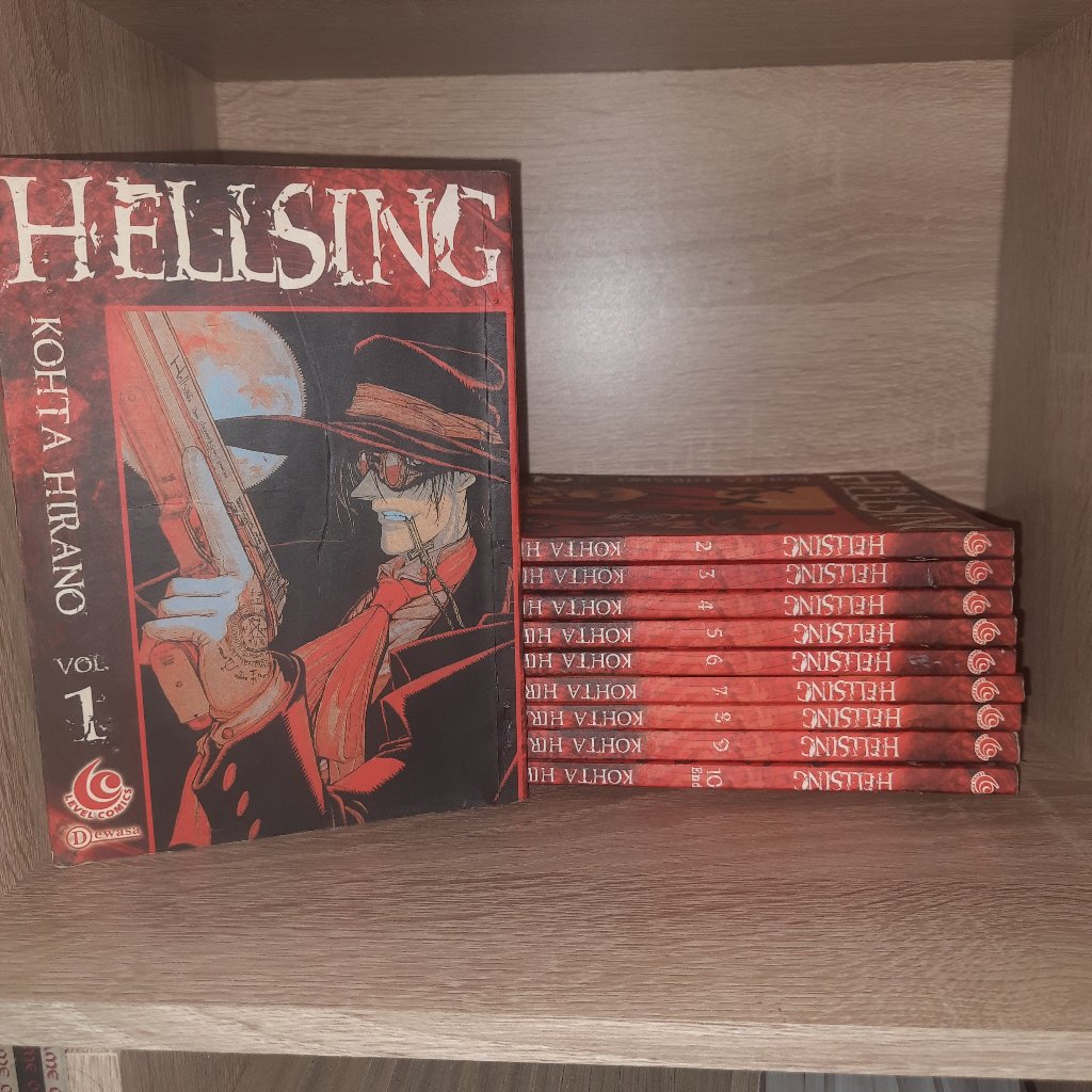 Manga Set Lengkap | Hellsing Vol 1 - 10 [Ex Rental]