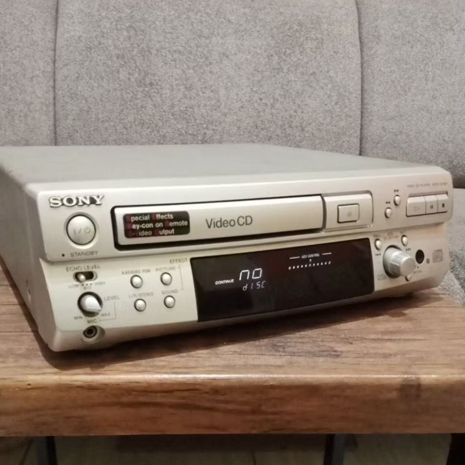 VCD Sony Player Videoi Compact Disc (jadul)
