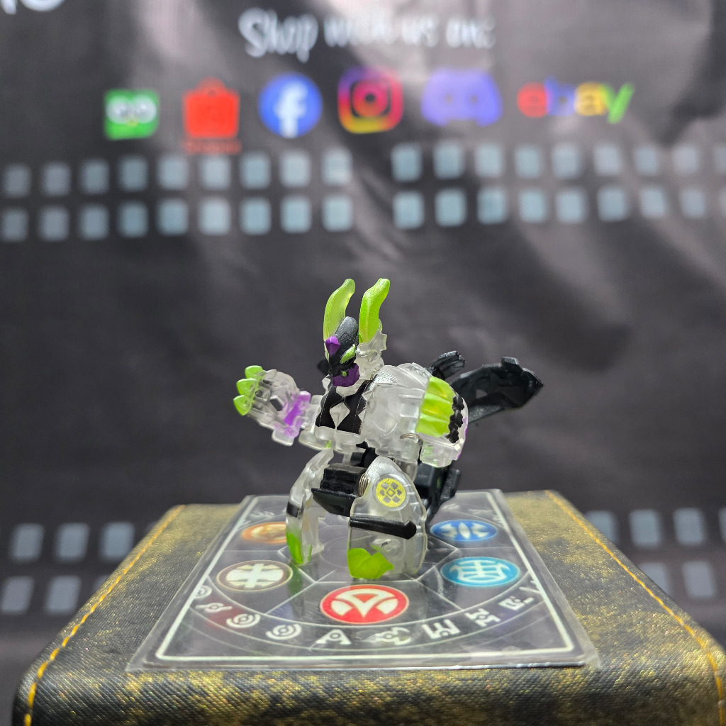 Bakugan Darkus Translucent Demorc Ultra Original Spinmaster