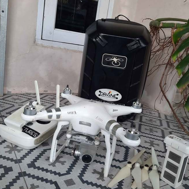 DJI Phantom 3 Advanced (Second Tanpa Baterai)
