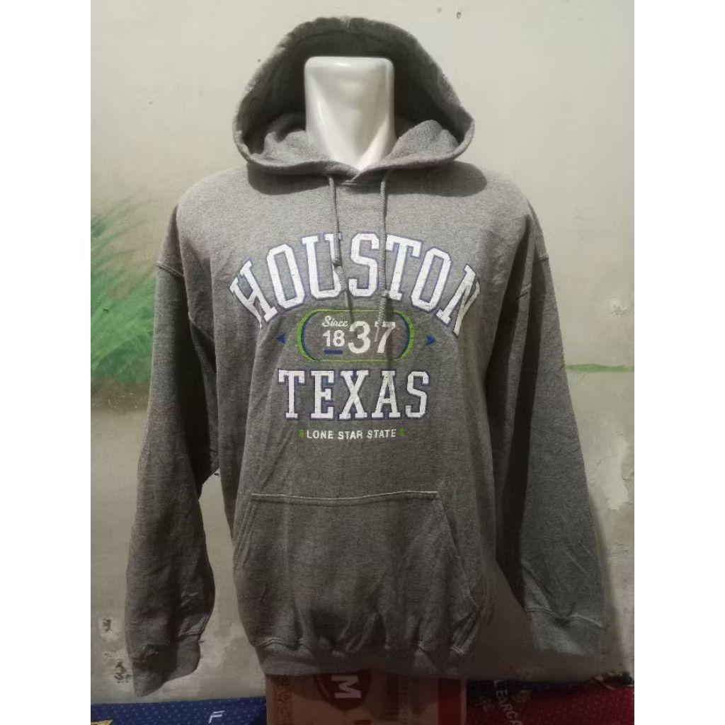 Houdie Gildan tanpa jahitan samping/build up, size L boxy