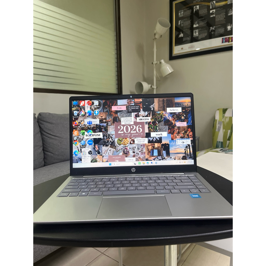 Laptop HP 14 ep0088tu