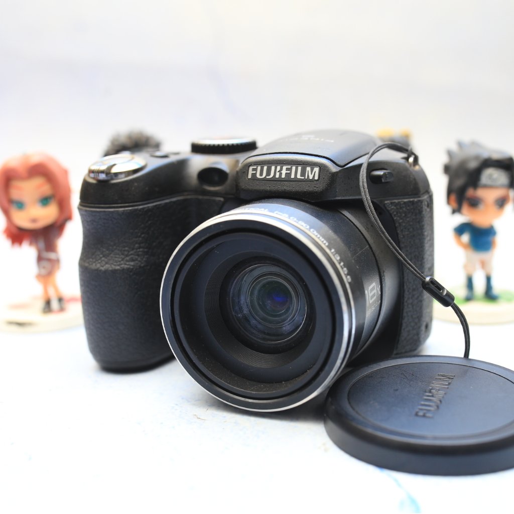 FUJIFILM FinePix S2950 Kamera Prosumer