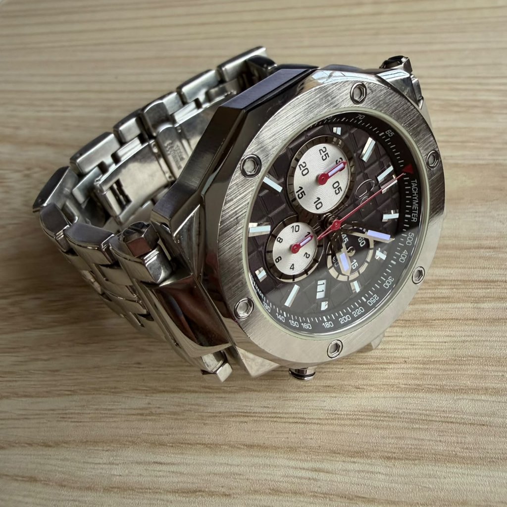 Jam Tangan Pria Gents Sport Chic Quartz Chronograph Guess Collection GC-3 X72013G5S Original Swiss M