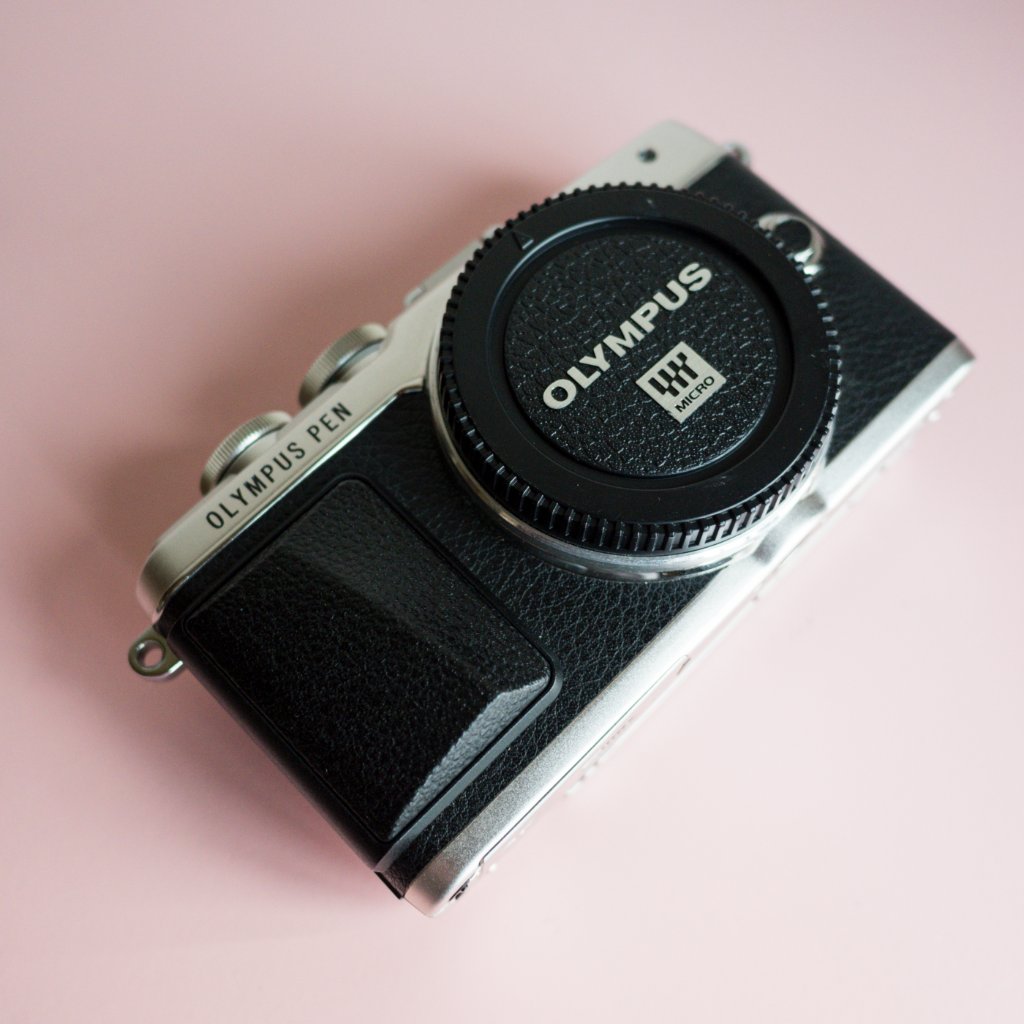 Olympus PEN E-PL7 like new - kangchem