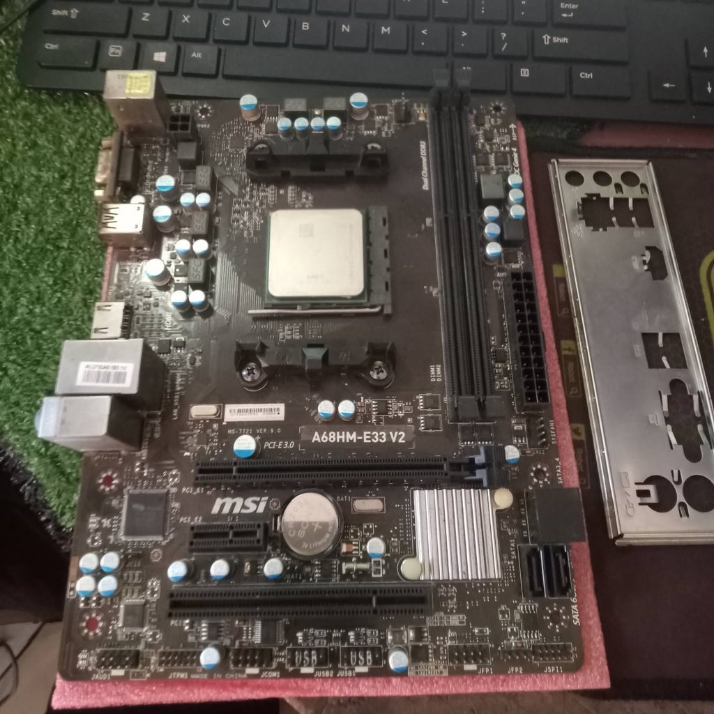 mainboard msi soket fm2 plus