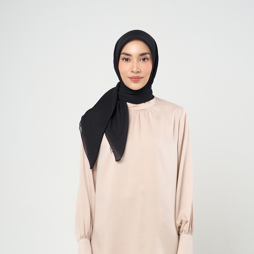 napocut Hijab - Plain Paris Black & White Series - Hijab Segiempat Paris Jepang Premium 115 x 115 cm