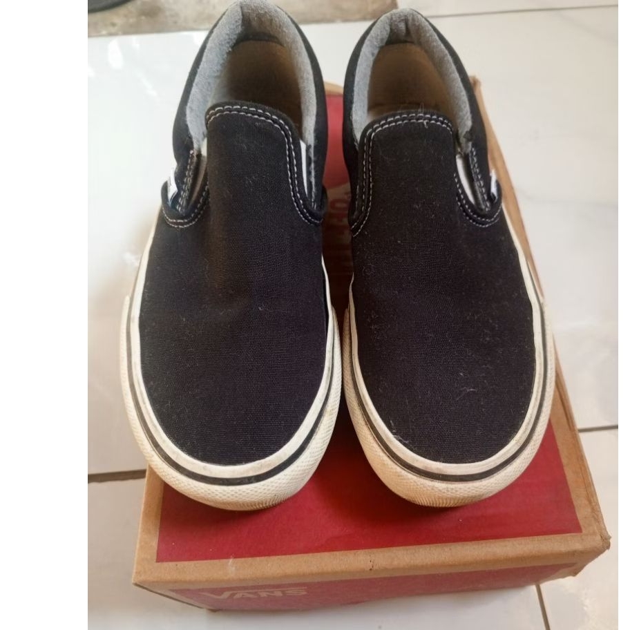 sepatu sneaker branded vans size 36-37 second