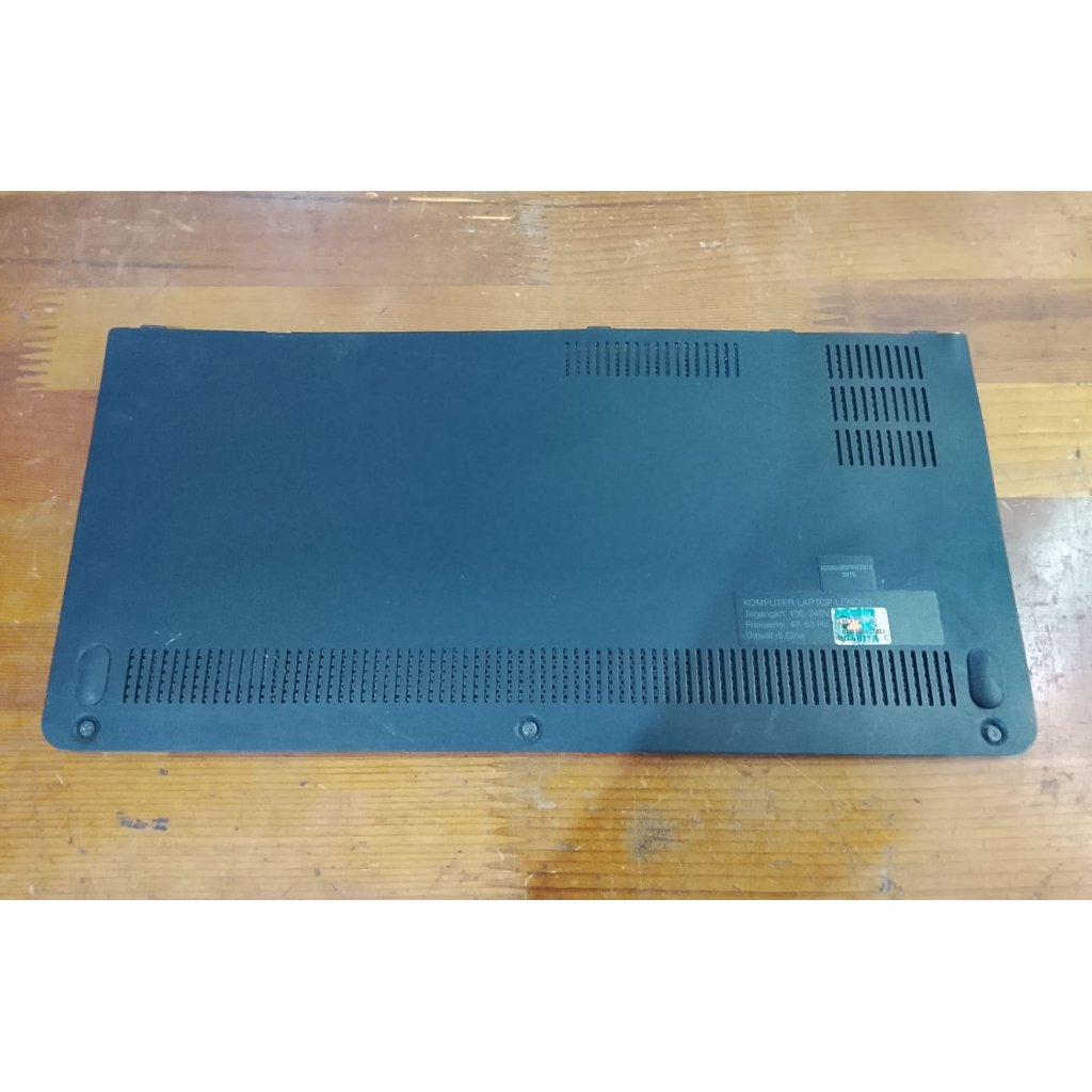 Tutup Casing Bawah Laptop Lenovo Thinkpad X131E