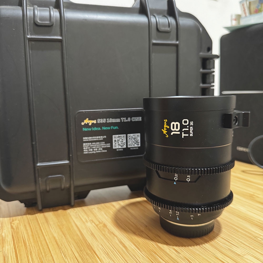 Laowa Argus S35 18mm T1.0 Cine Lens for Fujifilm X-Mount (Fullset Hard Case)