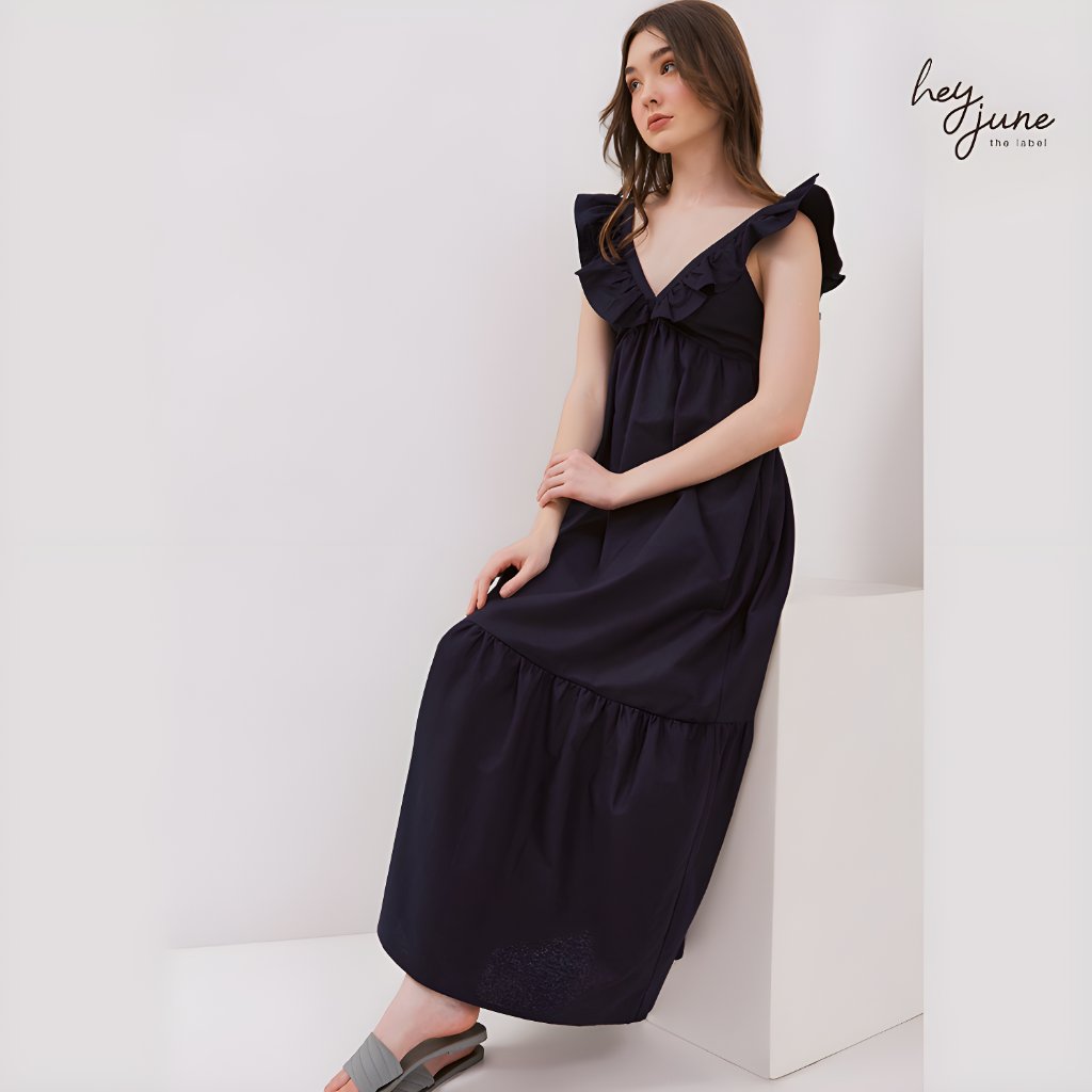 Hey June Alexandra Ruffle Maxi Dress – Gaun Maxi Ruffle Elegan, Feminine & Flowing