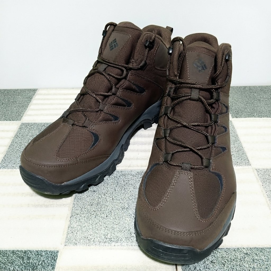 Sepatu Hiking Pria Columbia Men Brown Omni-Tech Buxton Peak Mid II Shoes (Waterproof) EUR 45