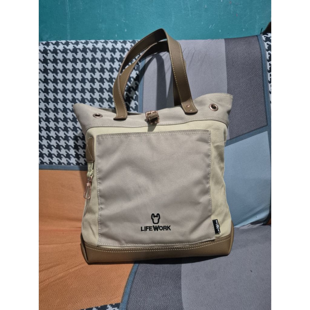 Tas Tote LIFEWORK wanita