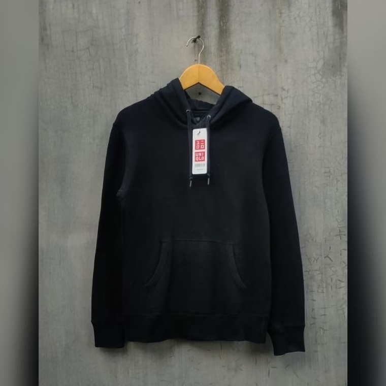 Hodie Uniqlo