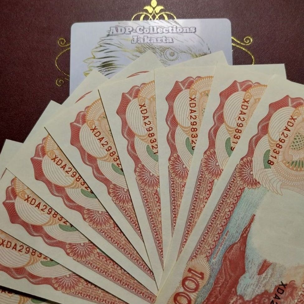 Uang Kuno 100 Rupiah Pinisi Seri X
