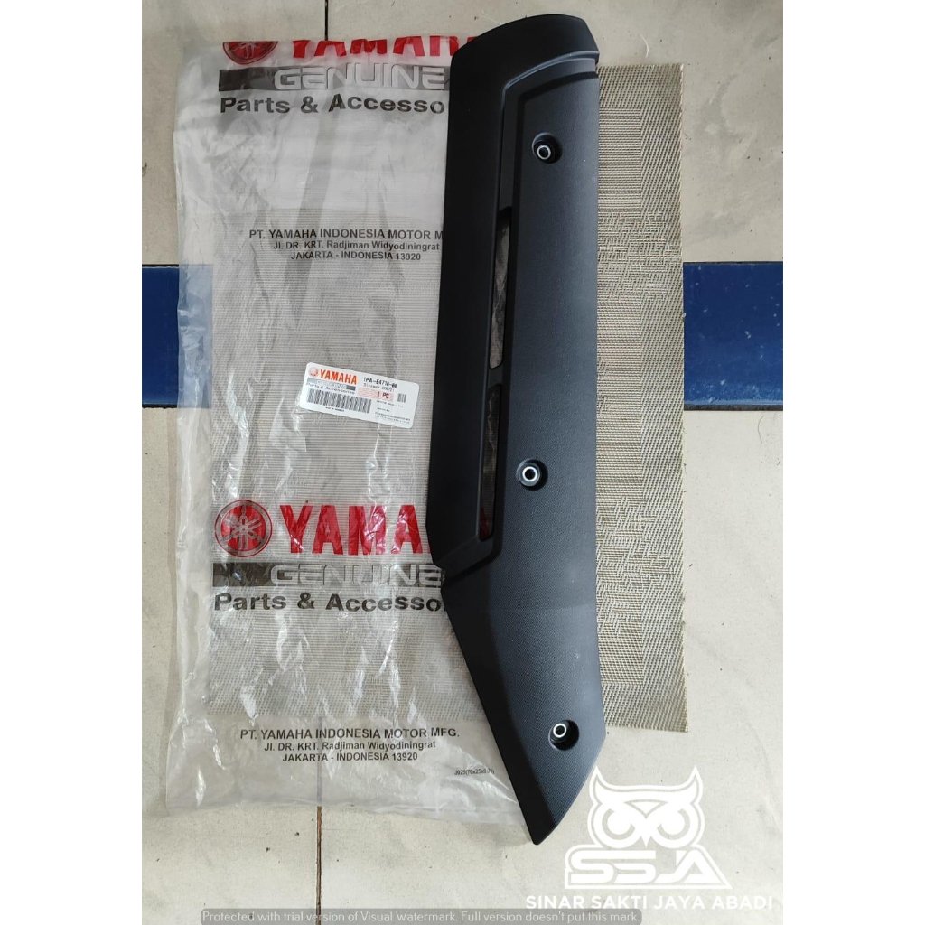 Cover Knalpot (1PA-E4718-00) untuk Vixion NVL/NVA