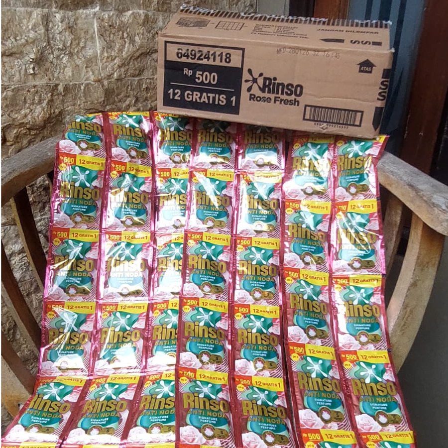 (NON PO) RINSO CAIR @500 ISI 52 SACHET 1/2 DUS