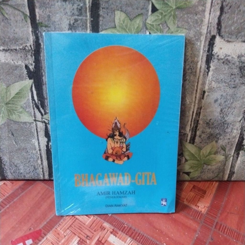 Bhagawad Gita Amir Hamzah
