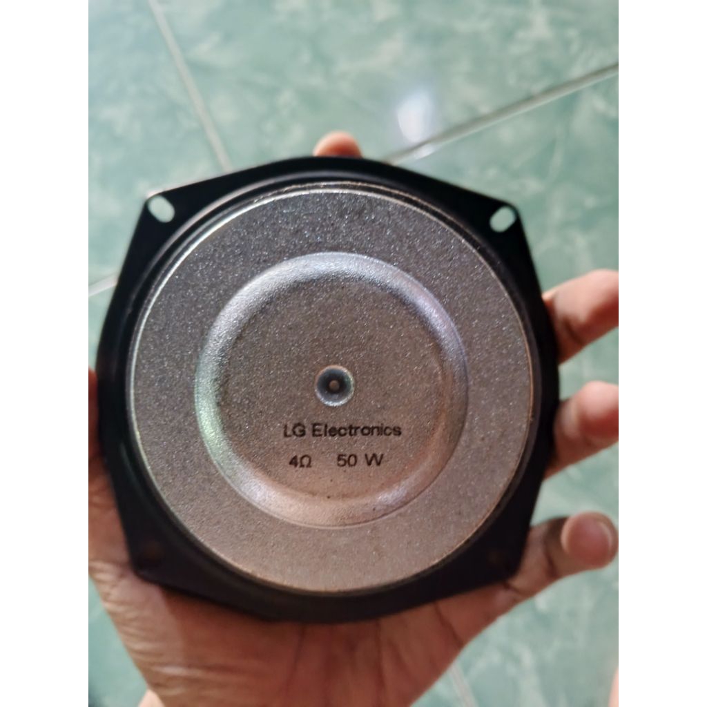 speaker LG 4 inch