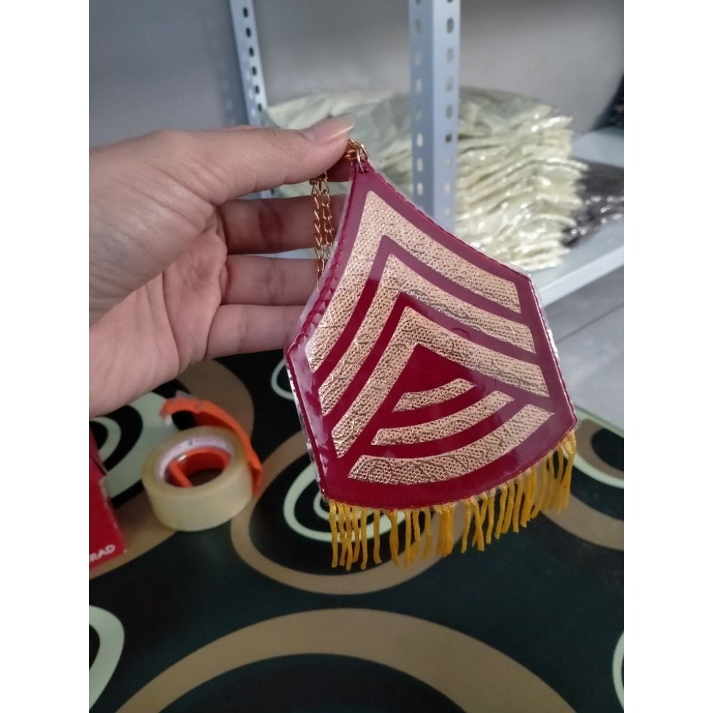 Gantungan mobil sevron Akmil , Gantungan Akmil sevron