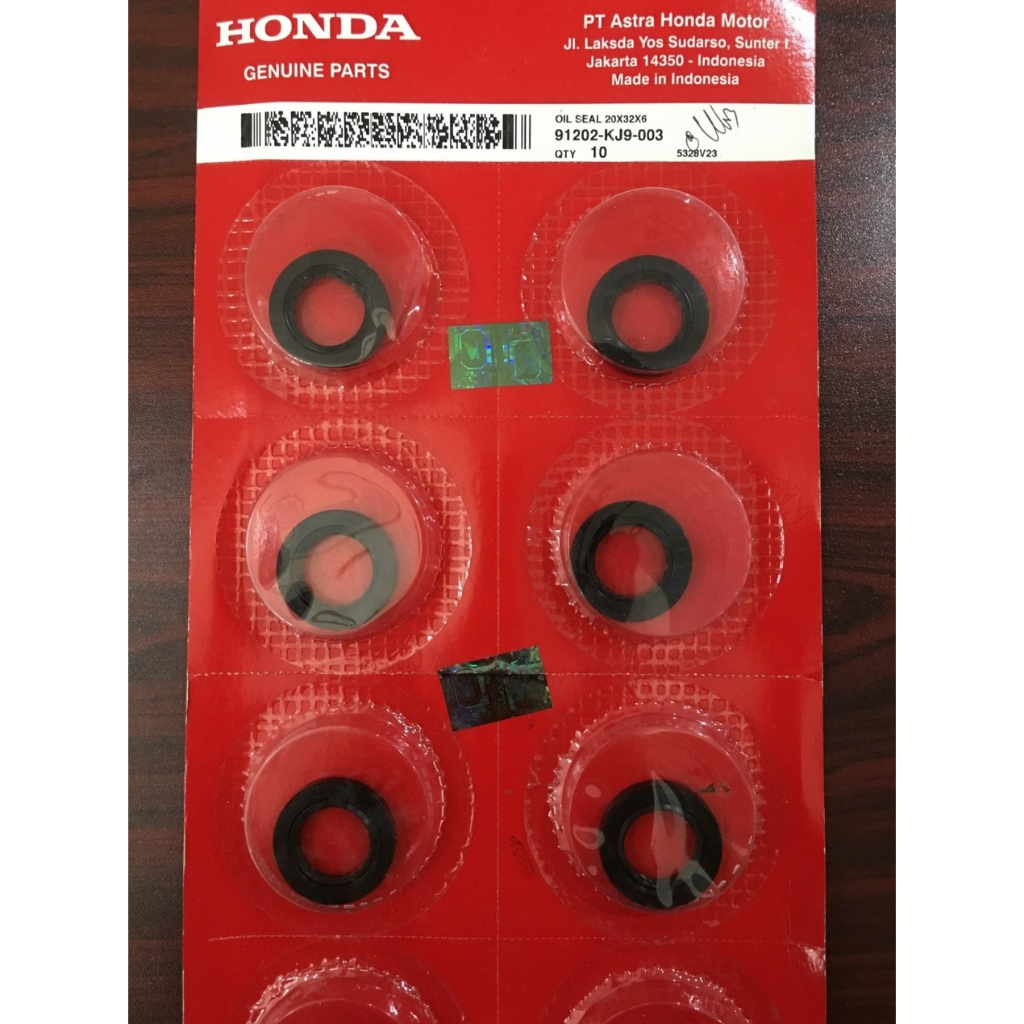 SEAL KARET / OIL SEAL 20 X 32 X 6 AS PULLY MOTOR AHM HGP HONDA 91202-KJ9-003 BEAT FI / SCOOPY ESP / 