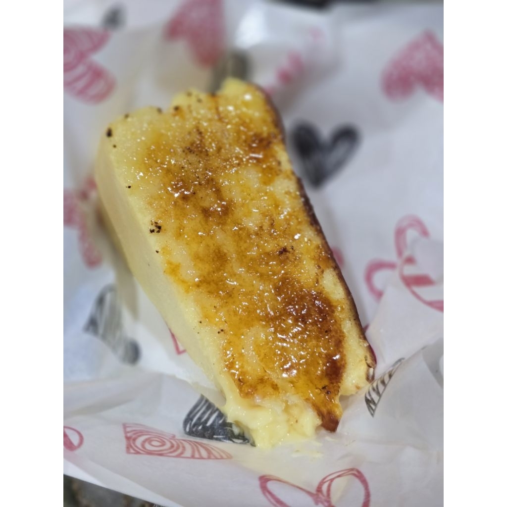 

Burnt Cheese Cake Slice