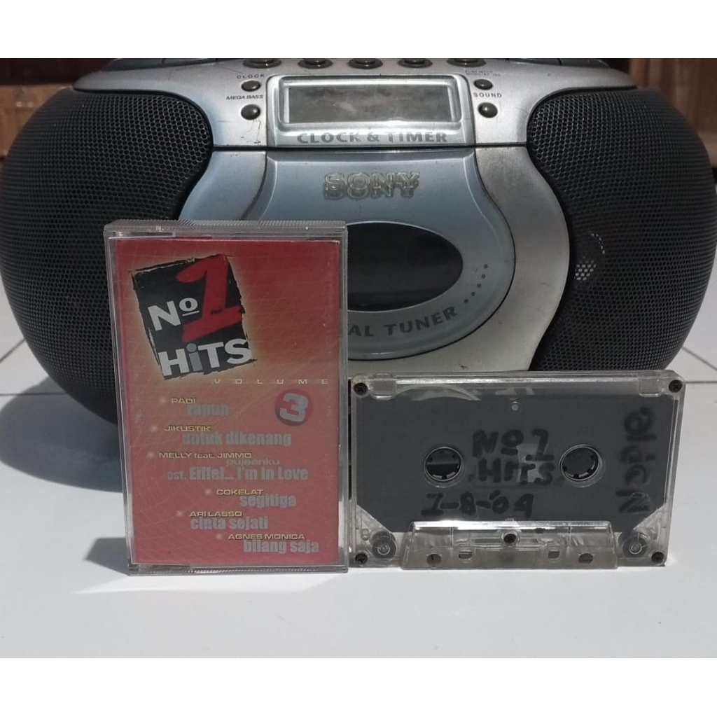 Kaset Pita No 1 Hits