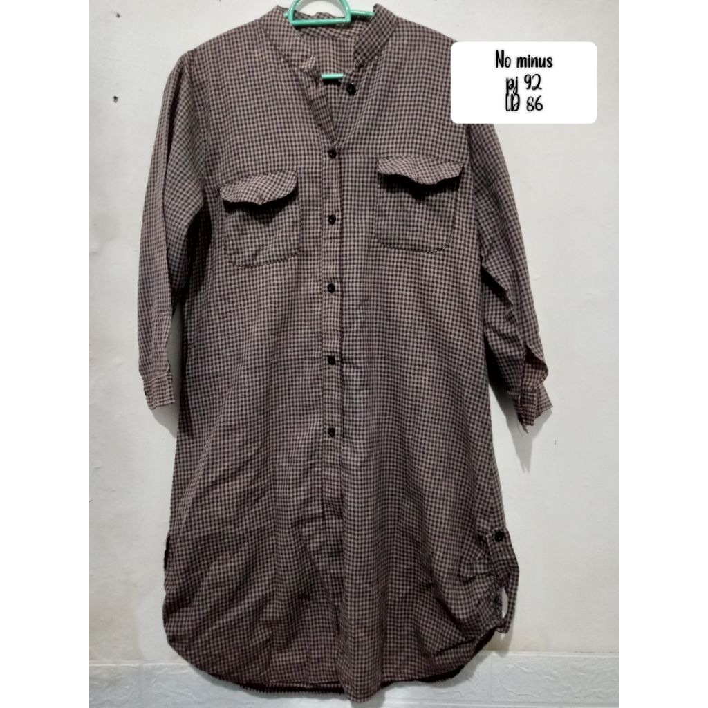Atasan wanita tunik kotak kotak ( preloved )