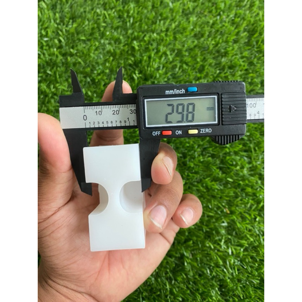 Spigot Plastik / Siku Plastik Tiang Yf 8cm