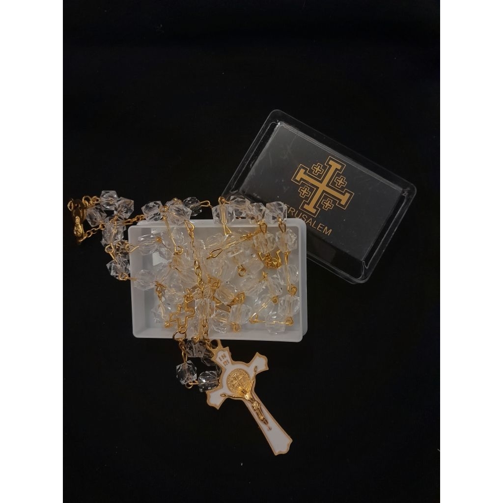 Rosario Bening Gold Salib Benedictus