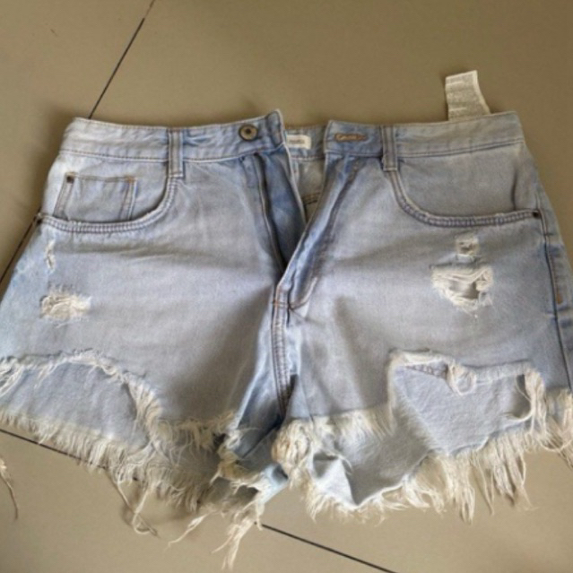 ZARA JEANS SHORT PANTS