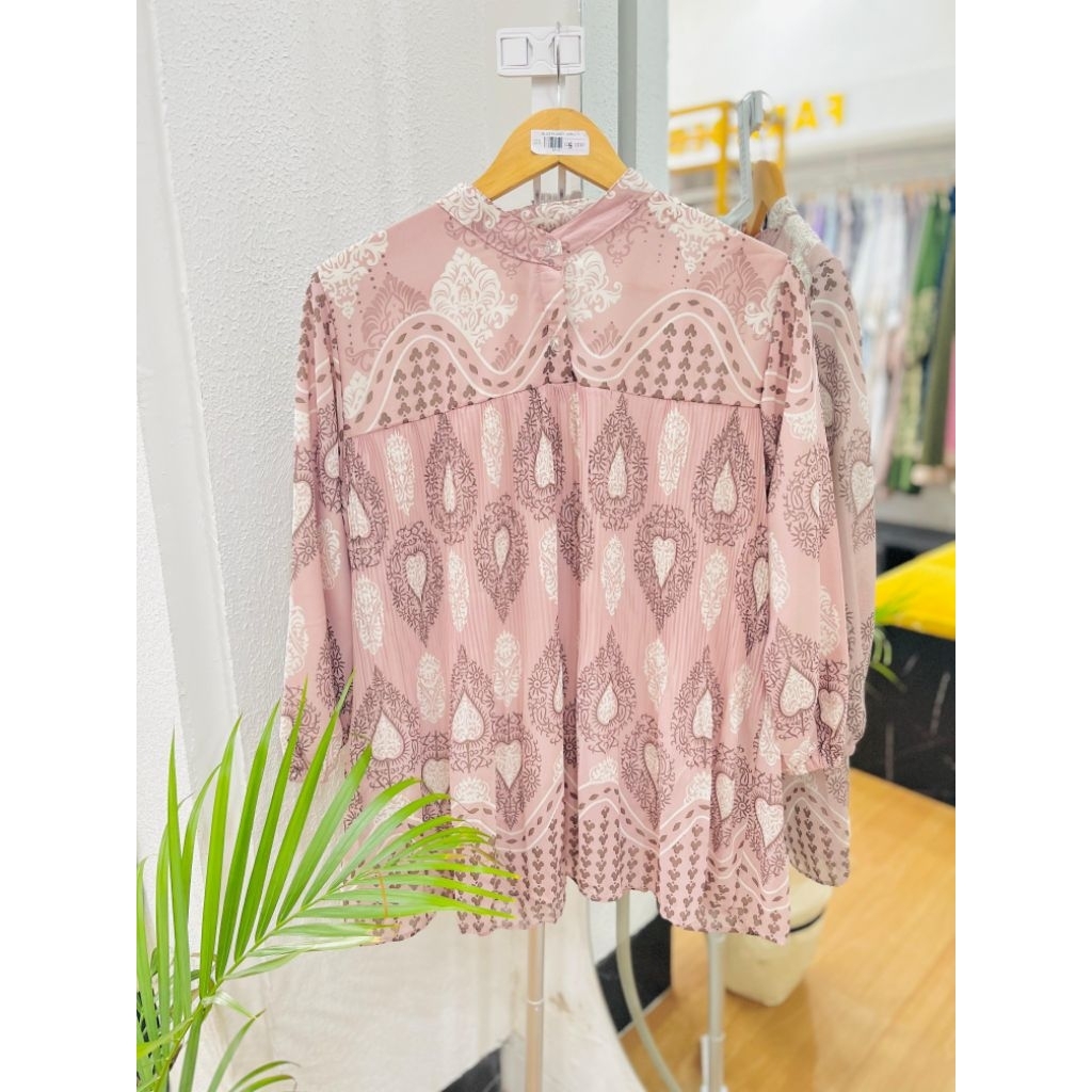 Blouse plisket wanita motif bunga premium