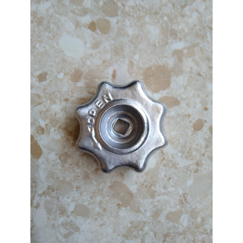 Handwil puteran kran tabung oksigen