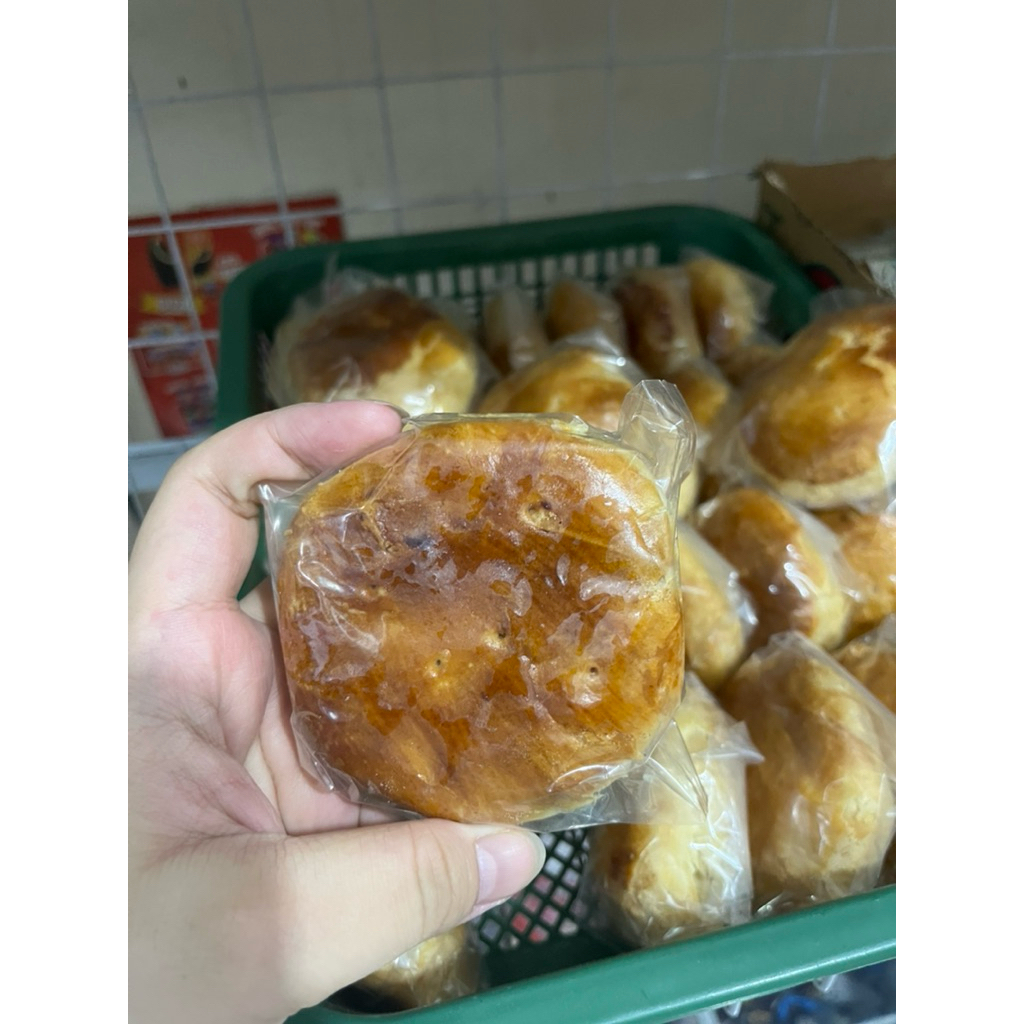 

Pia isi kacang hijau putih