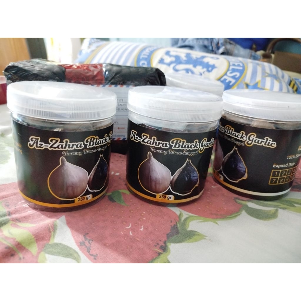 

Az-zahra Black Garlic 250gram